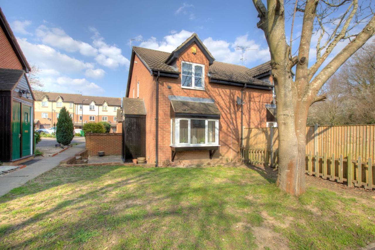 Windsor Burnham Ascot Haven Sleeps 4 Villa Slough Luaran gambar